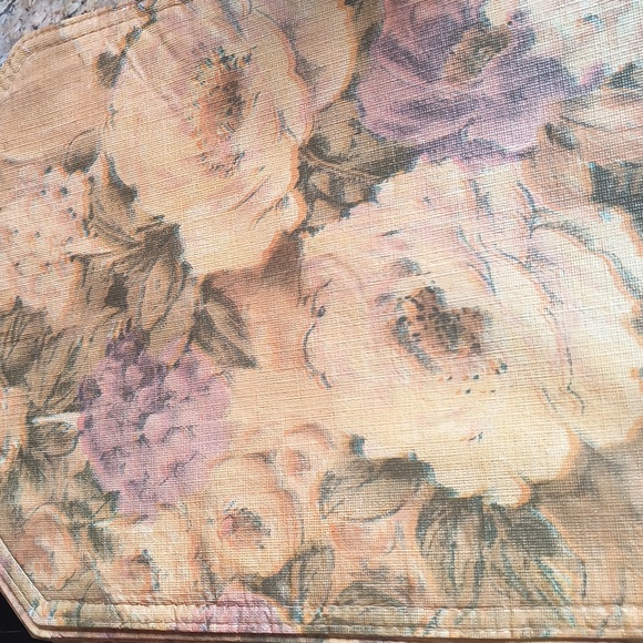 Placemats - Picture 3 of 6